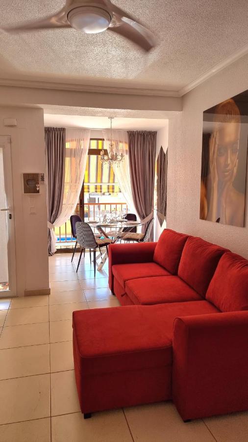 Sunny Apartament Near La Mata Beach تورّيفيِخا المظهر الخارجي الصورة