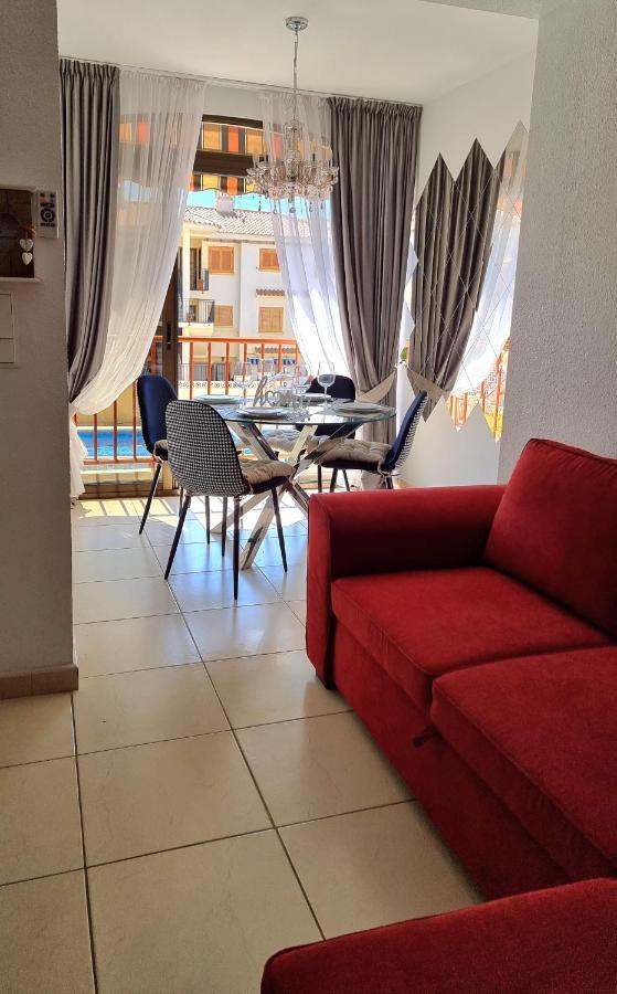 Sunny Apartament Near La Mata Beach تورّيفيِخا المظهر الخارجي الصورة