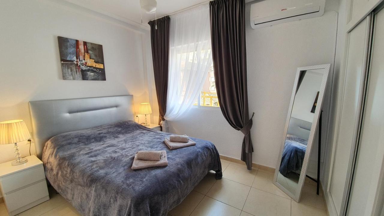 Sunny Apartament Near La Mata Beach تورّيفيِخا المظهر الخارجي الصورة