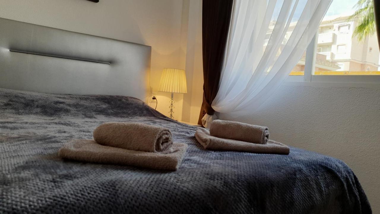 Sunny Apartament Near La Mata Beach تورّيفيِخا المظهر الخارجي الصورة